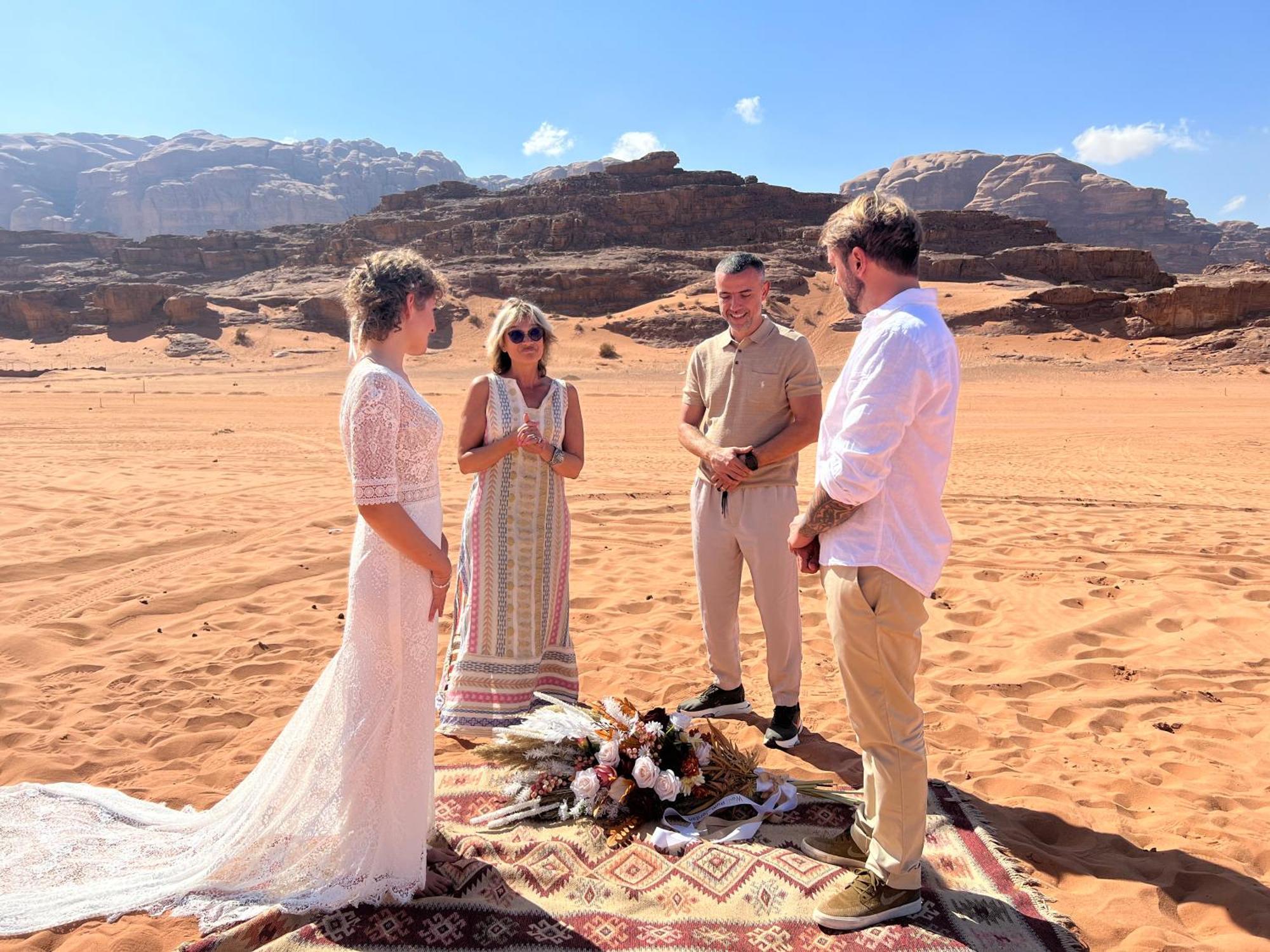 Moon Magic Valley Leilighet Wadi Rum Eksteriør bilde