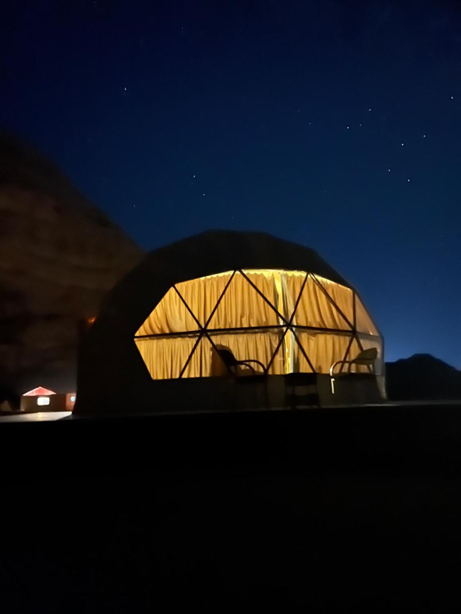 Moon Magic Valley Leilighet Wadi Rum Eksteriør bilde